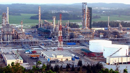 Launching Nhon Hoi oil refinery project    - ảnh 1